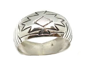 All Silver Etched Ladies Ring