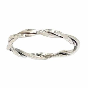 Silver Twist Bands (click for sizes available)